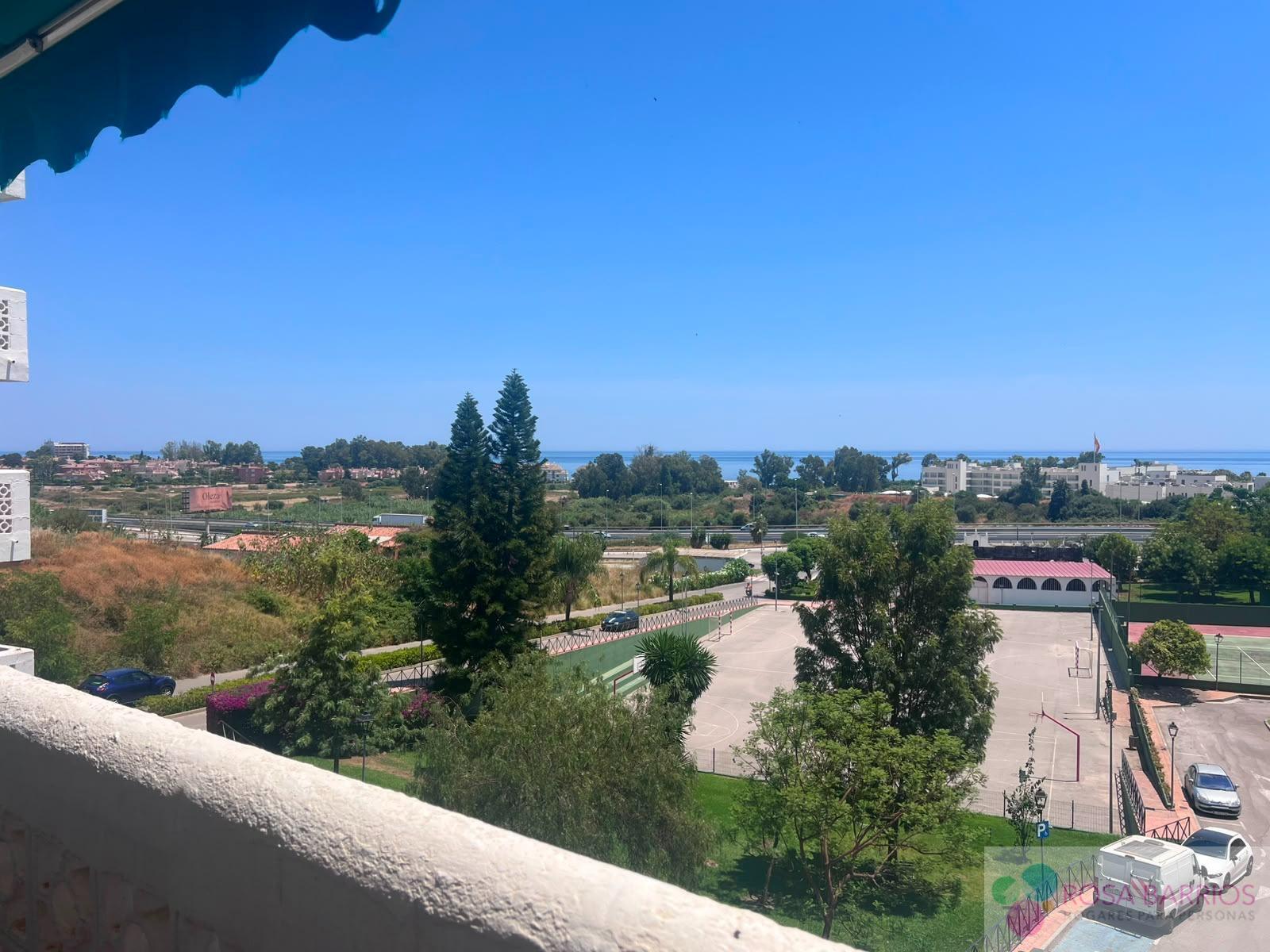 Venta de piso en Estepona