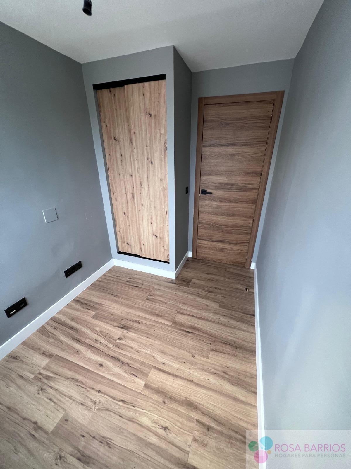 Venta de piso en Estepona