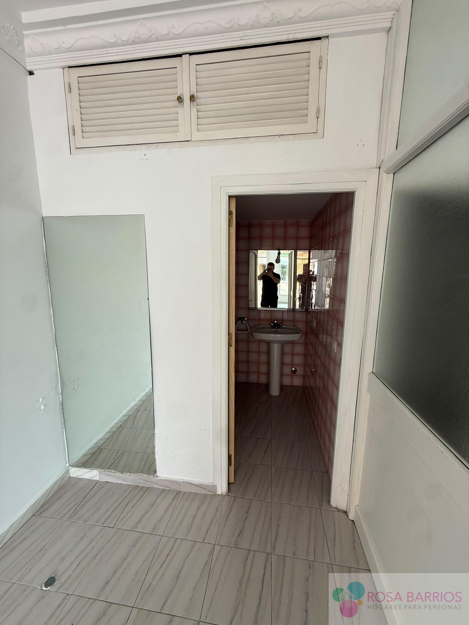 Venta de local en Estepona