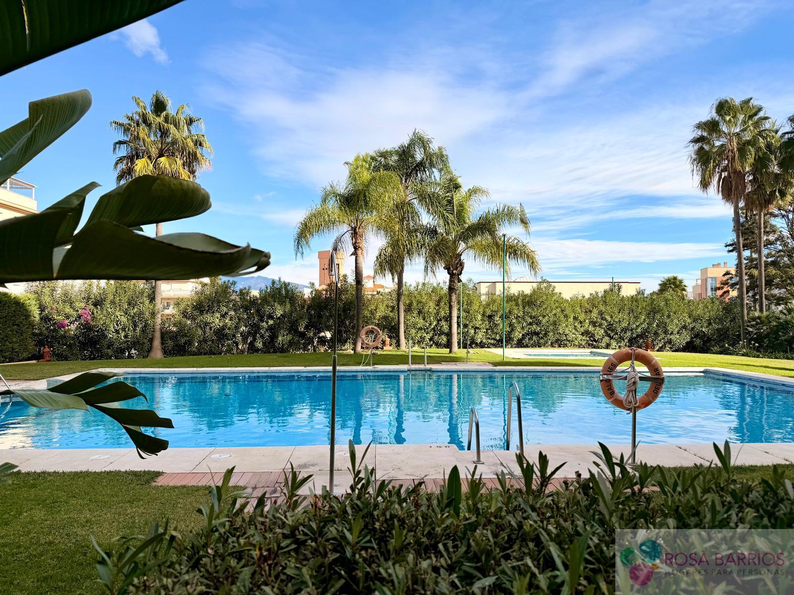 Venta de piso en Estepona