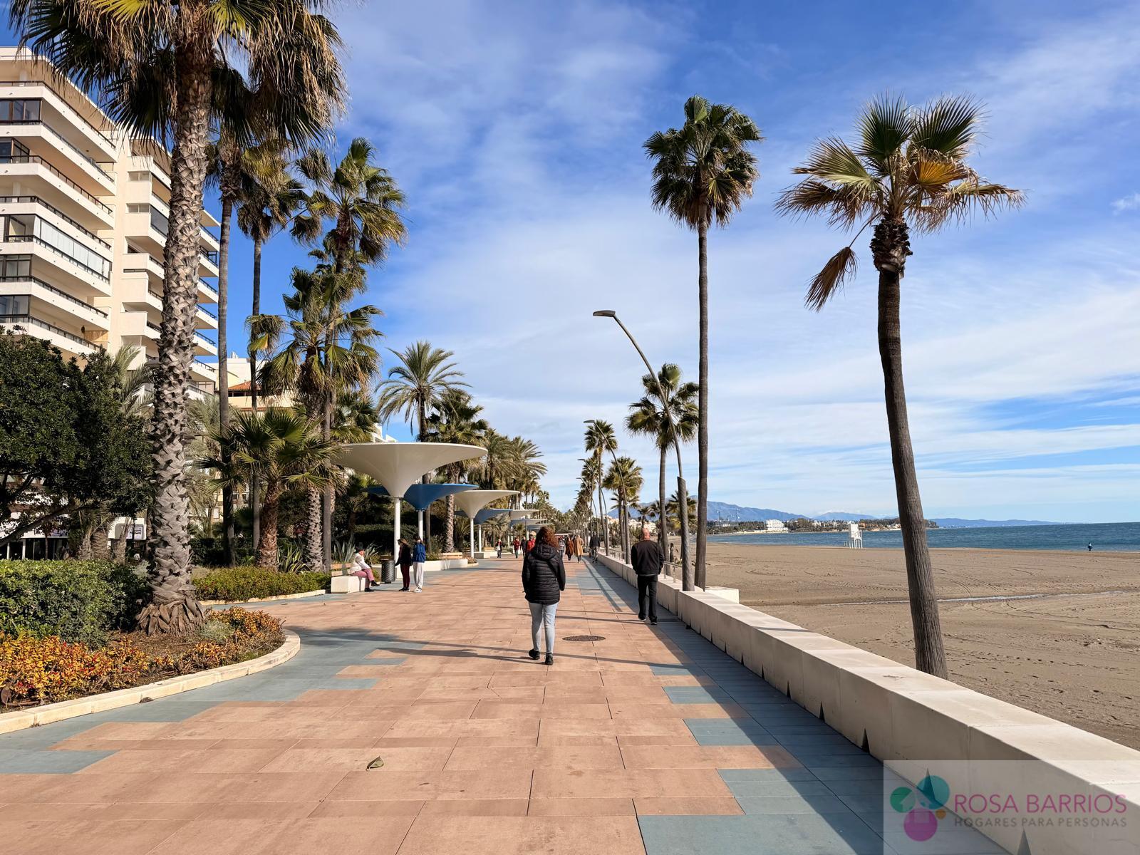 Venta de piso en Estepona