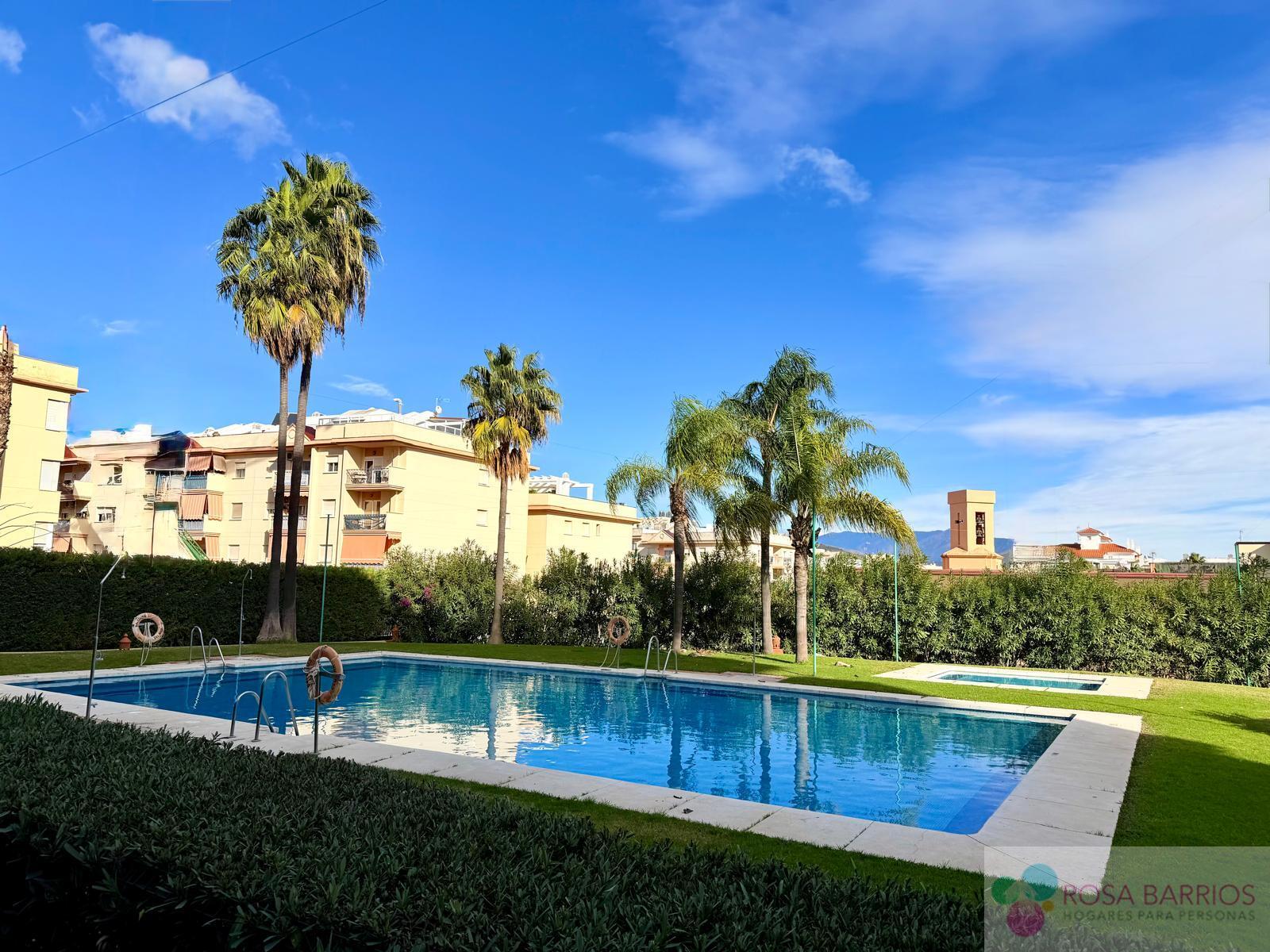 Venta de piso en Estepona