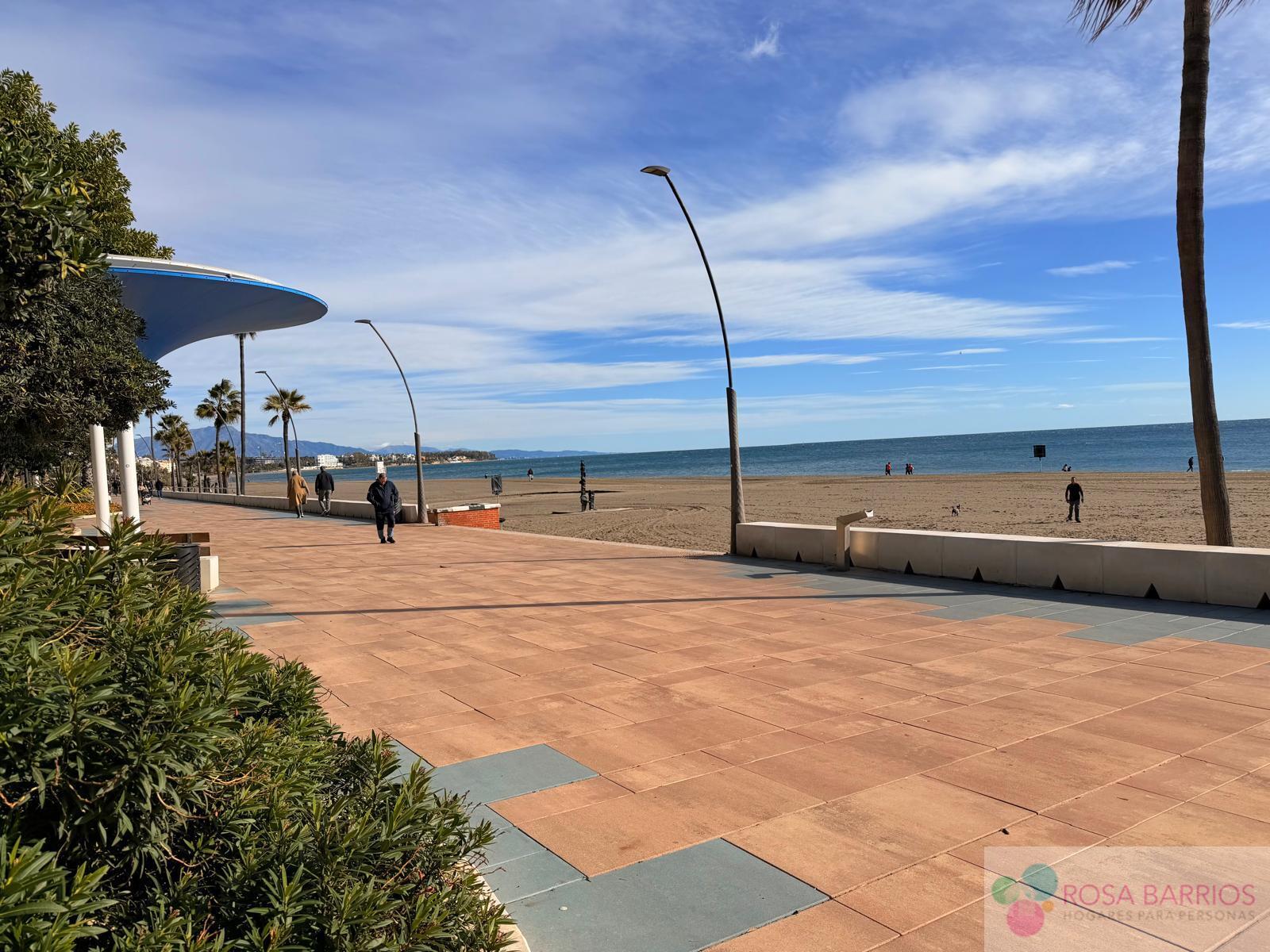 Venta de piso en Estepona