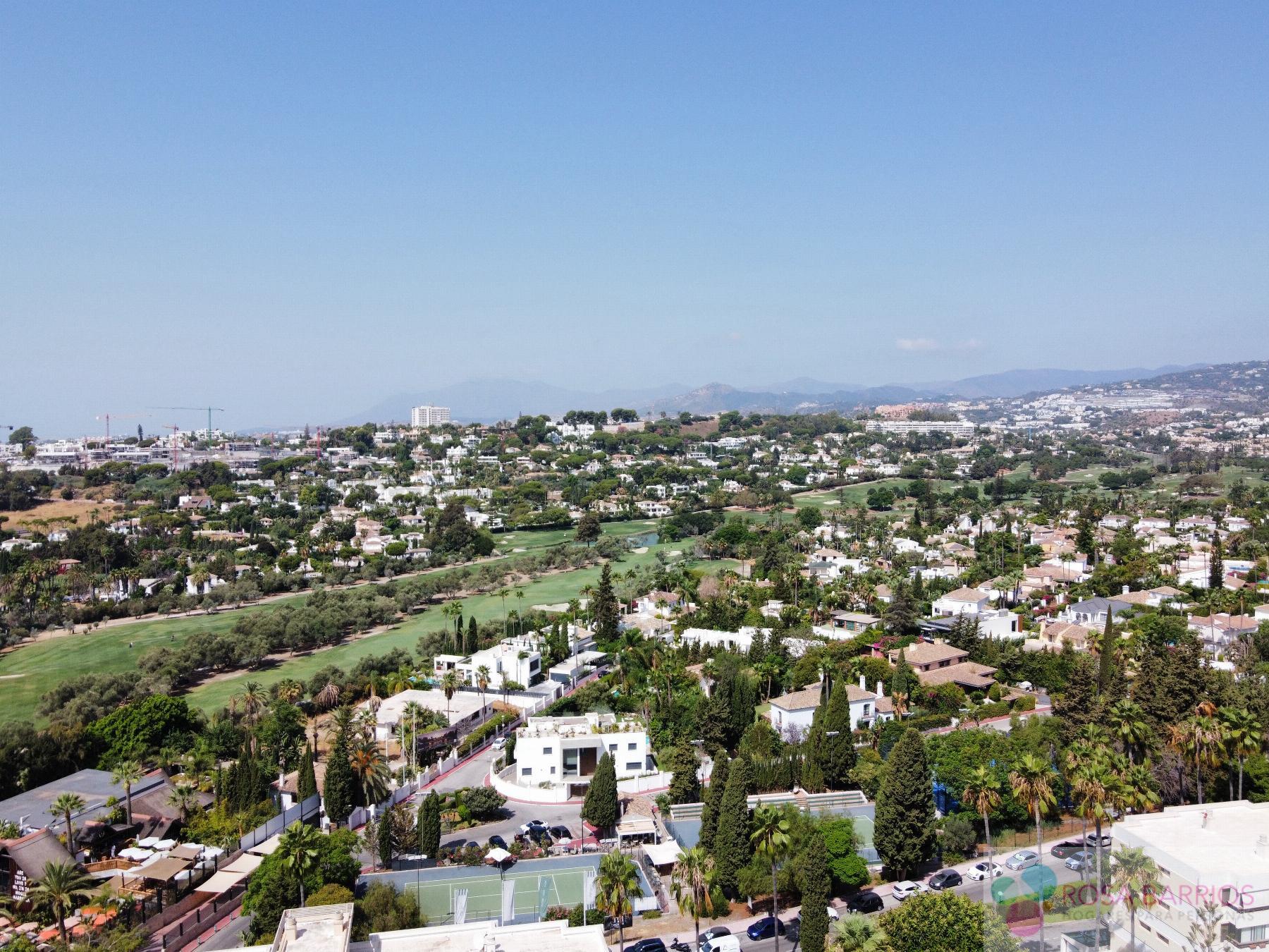 Venta de piso en Nueva Andalucía
