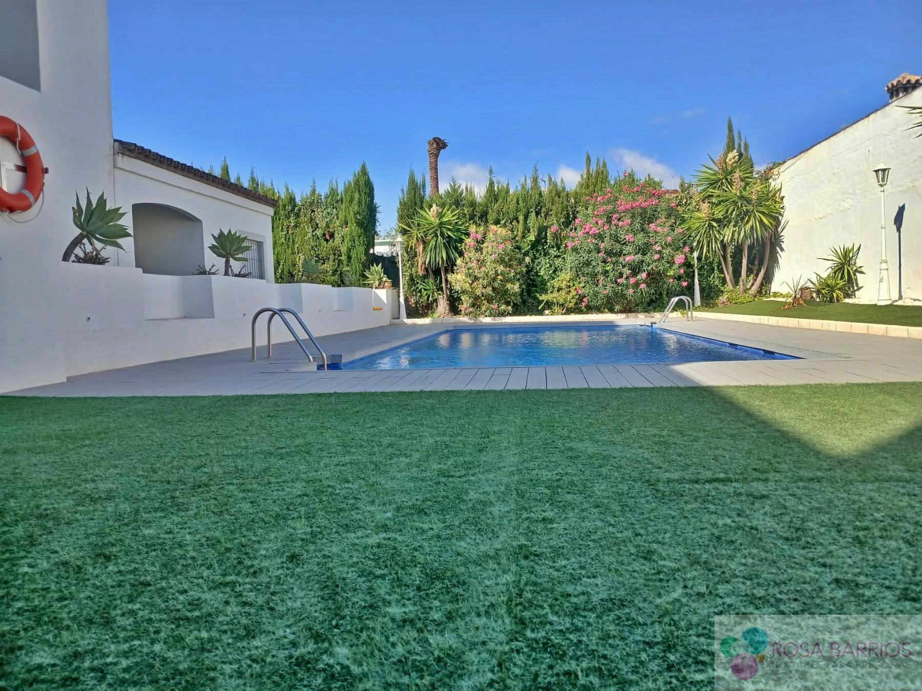 Venta de piso en San Pedro de Alcántara