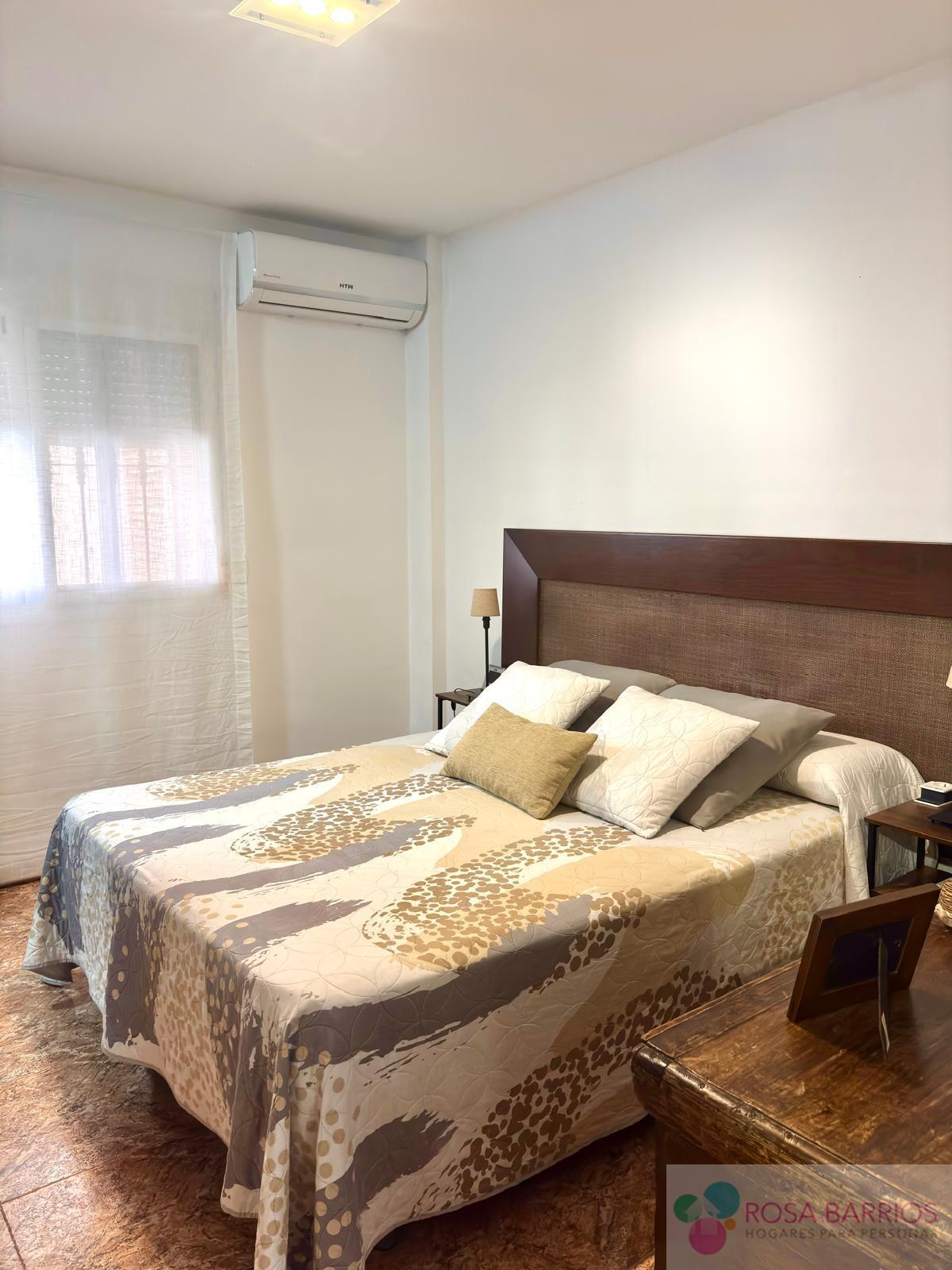 Venta de piso en Estepona