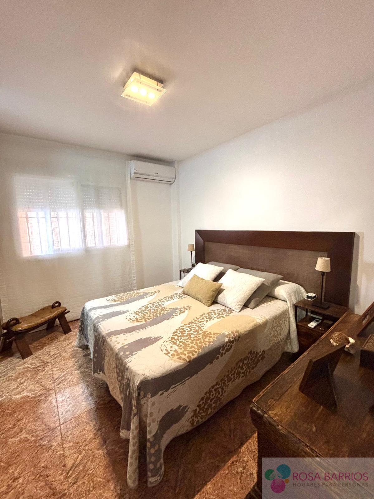 Venta de piso en Estepona