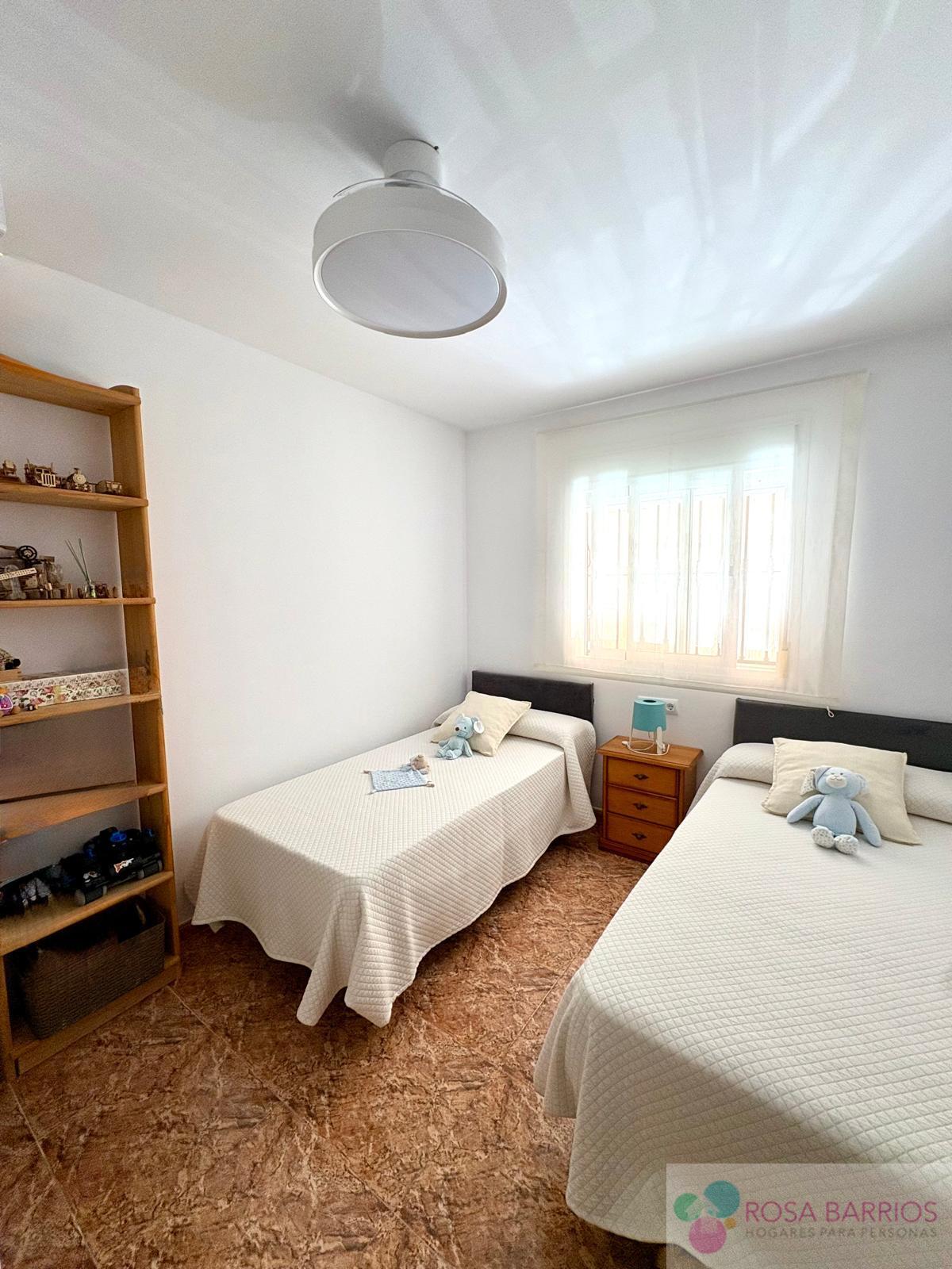 Venta de piso en Estepona