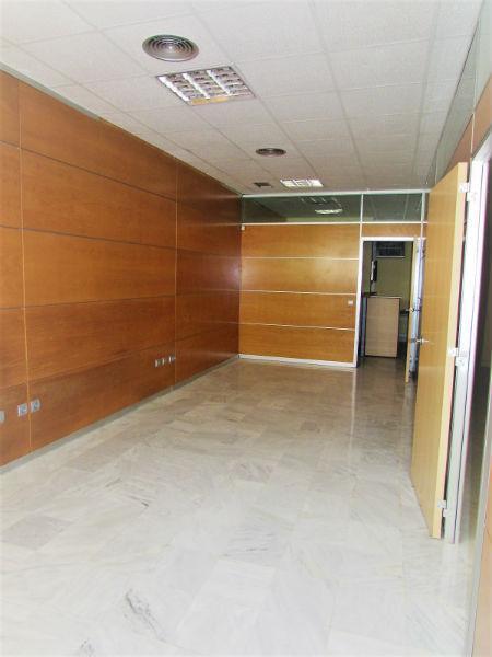 For sale of office in Marbella