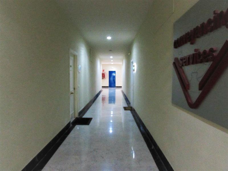 For sale of office in Marbella