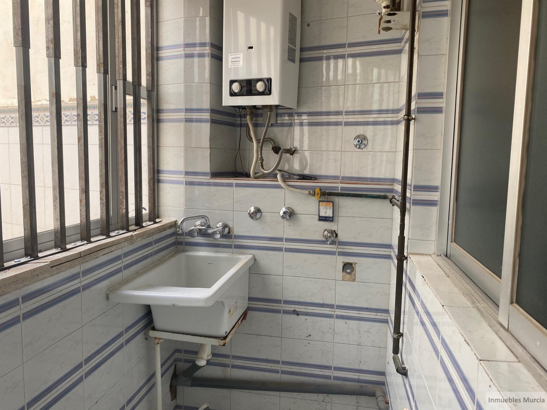 For sale of flat in Murcia