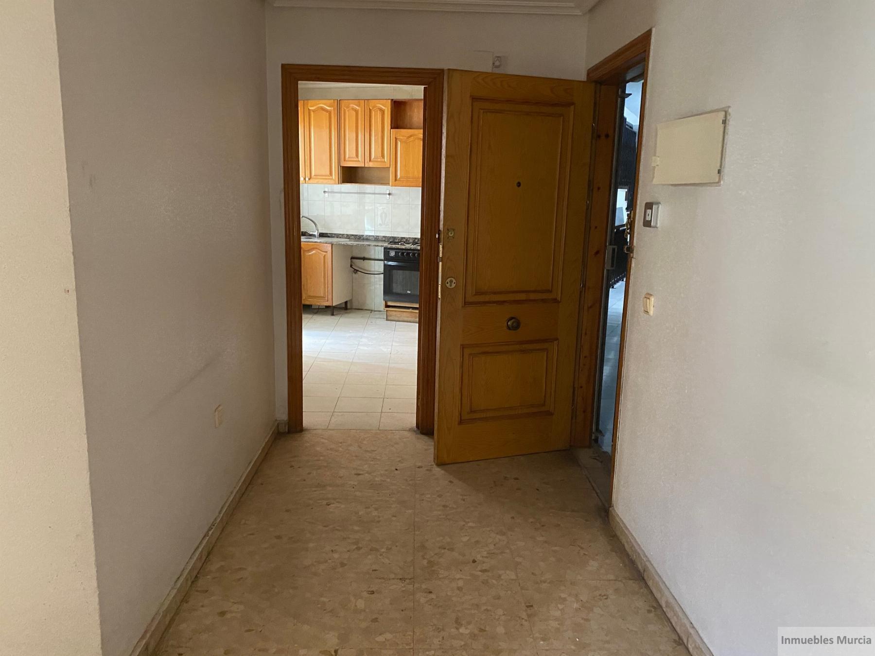 For sale of flat in Murcia