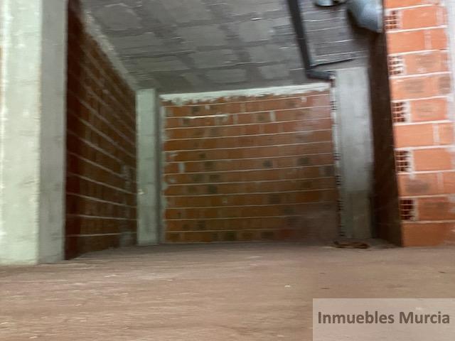 For sale of commercial in Murcia