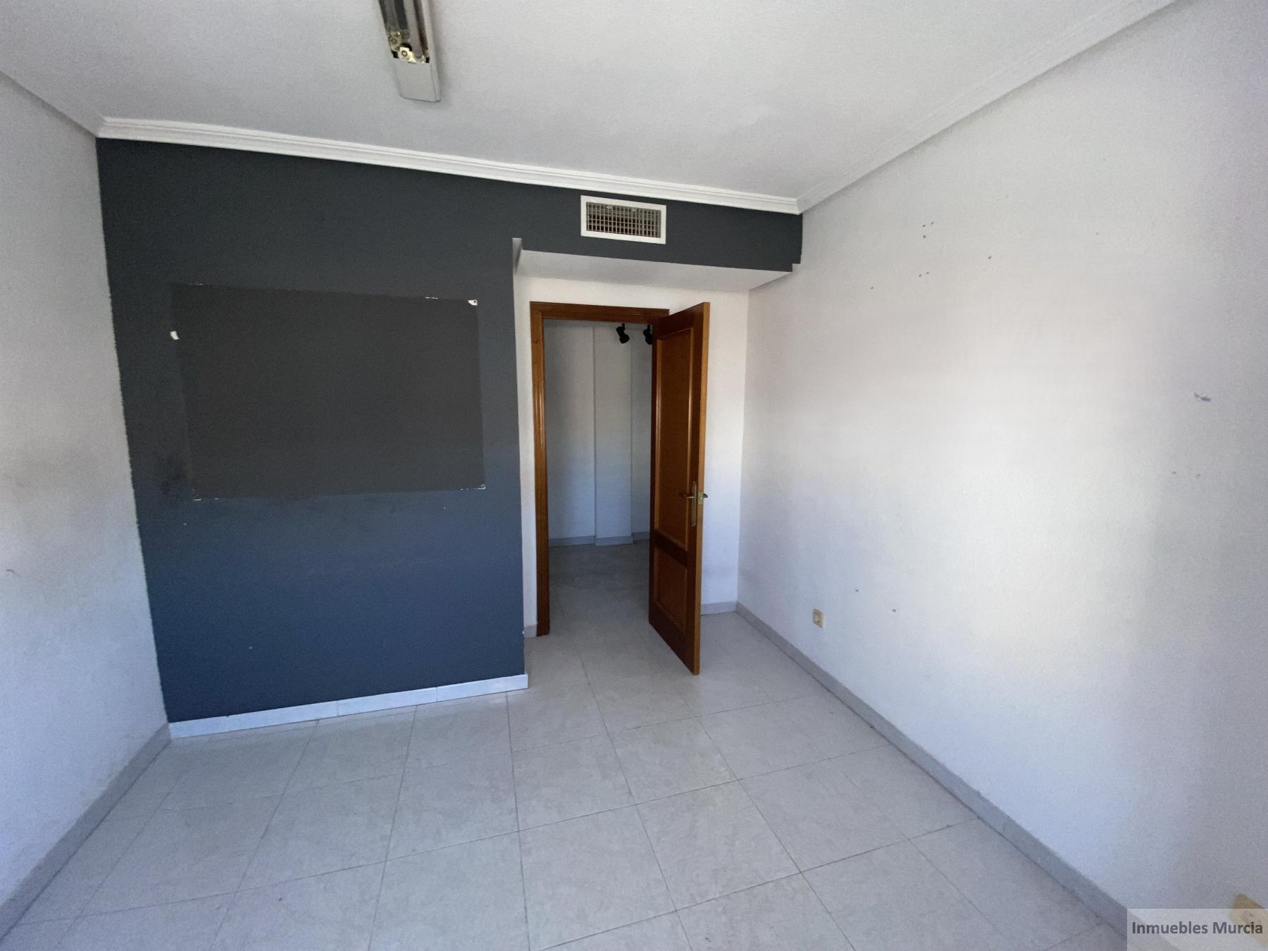 For sale of flat in Sangonera La Verde