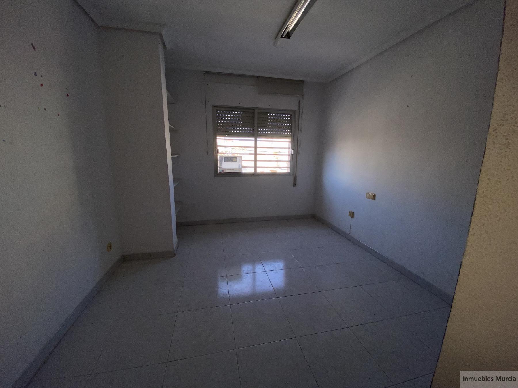 For sale of flat in Sangonera La Verde