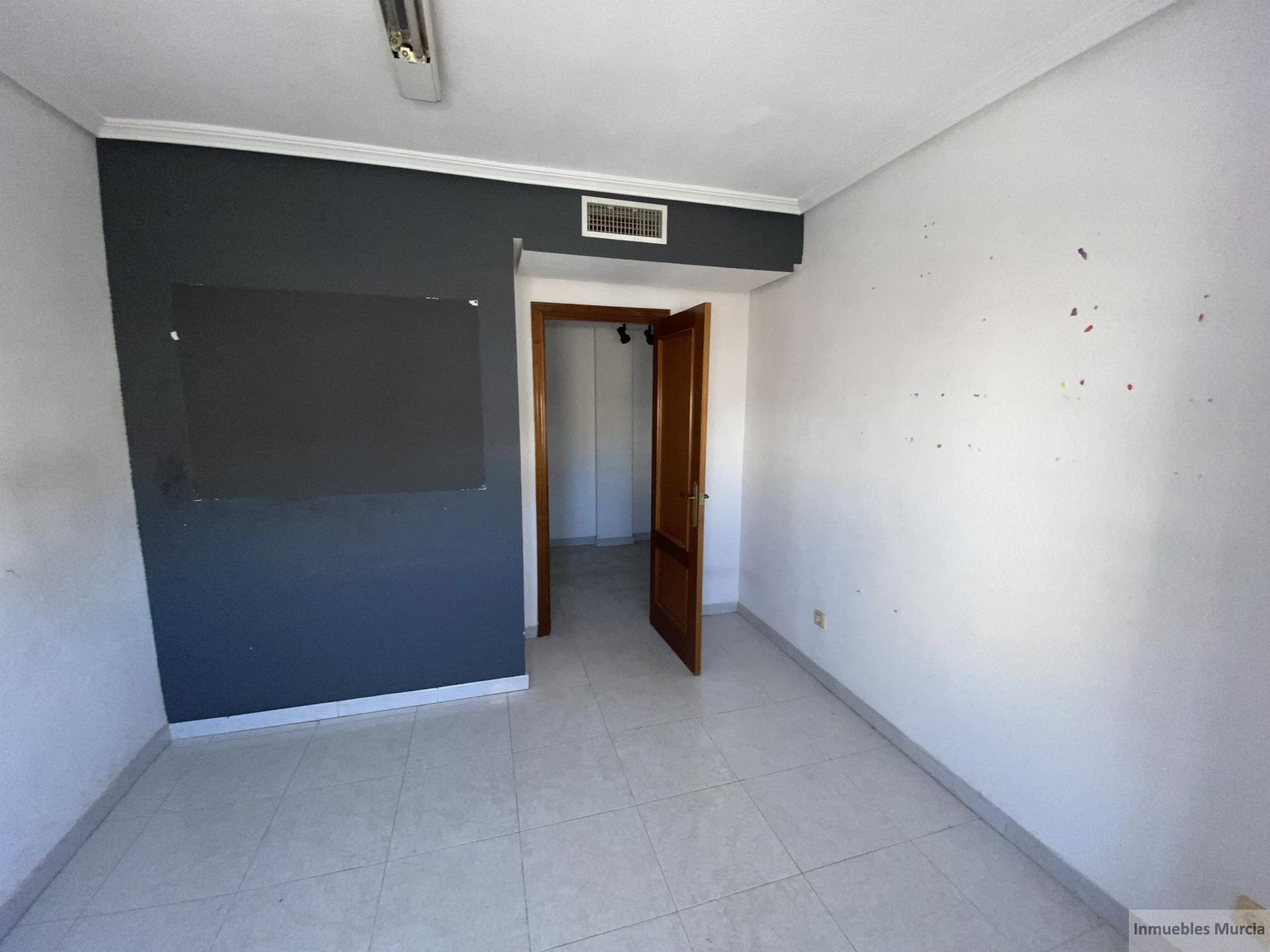 For sale of flat in Sangonera La Verde