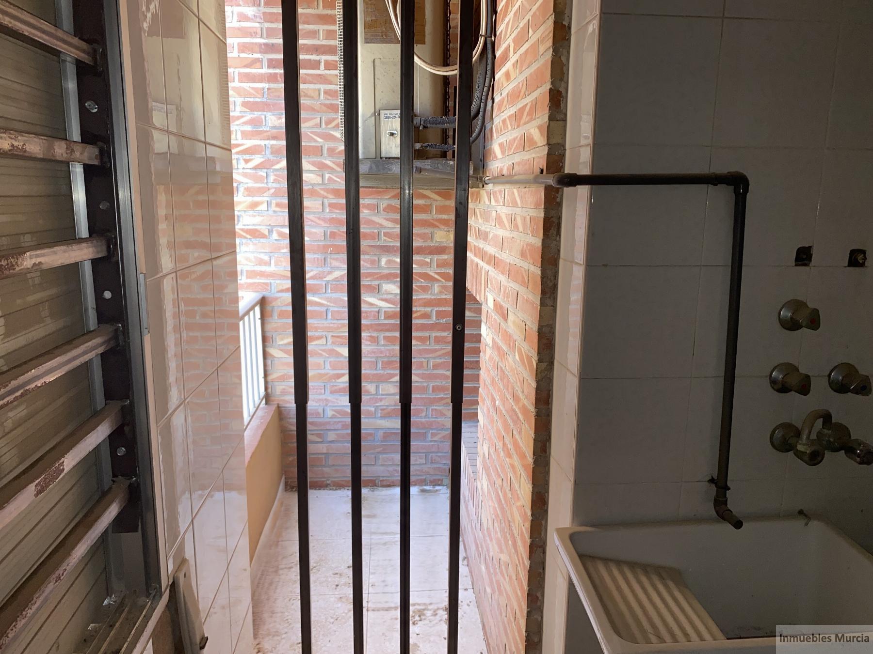 For sale of flat in Sangonera La Verde