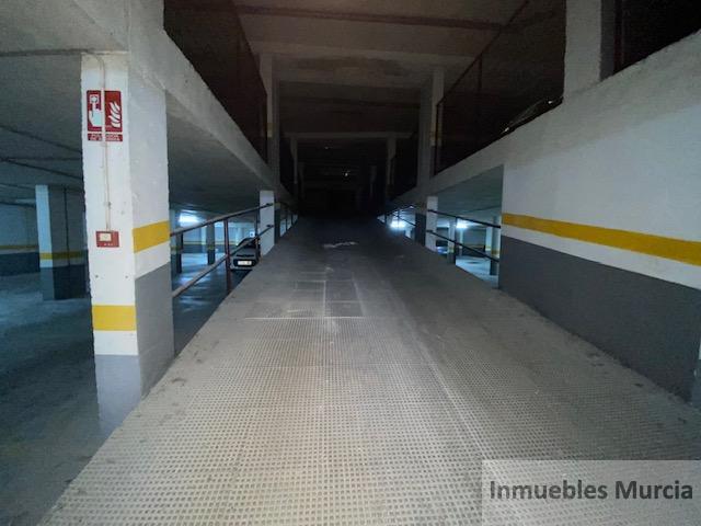 For sale of garage in Murcia