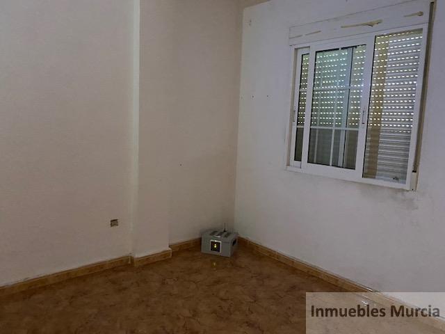For sale of flat in Murcia