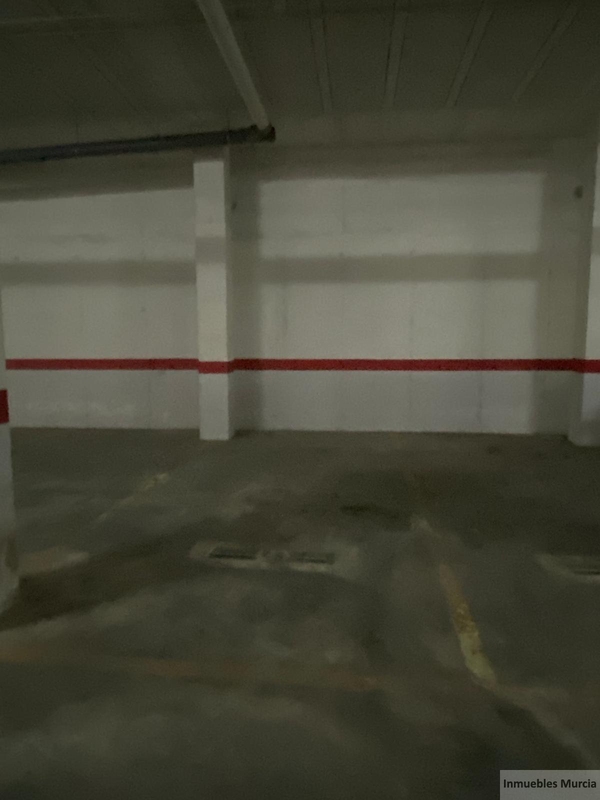 For sale of garage in Murcia