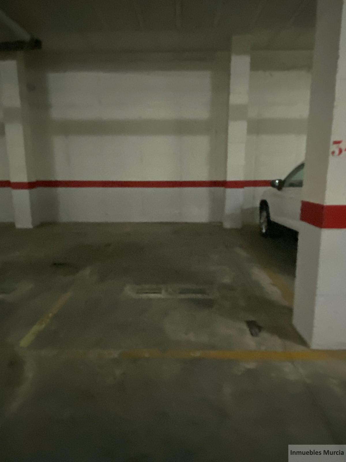 For sale of garage in Murcia