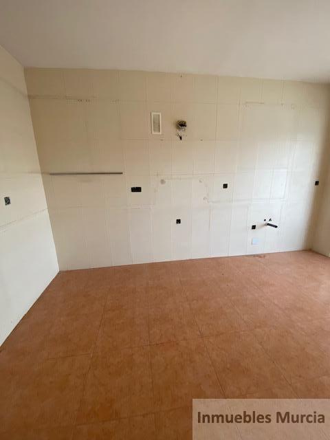 For sale of duplex in Murcia