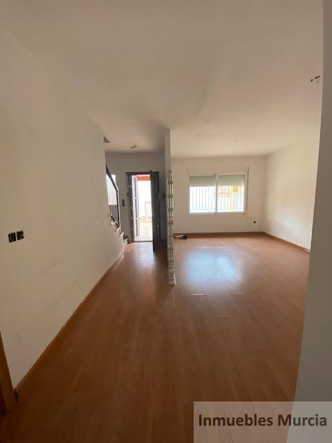 For sale of duplex in Murcia