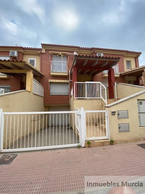 For sale of duplex in Murcia