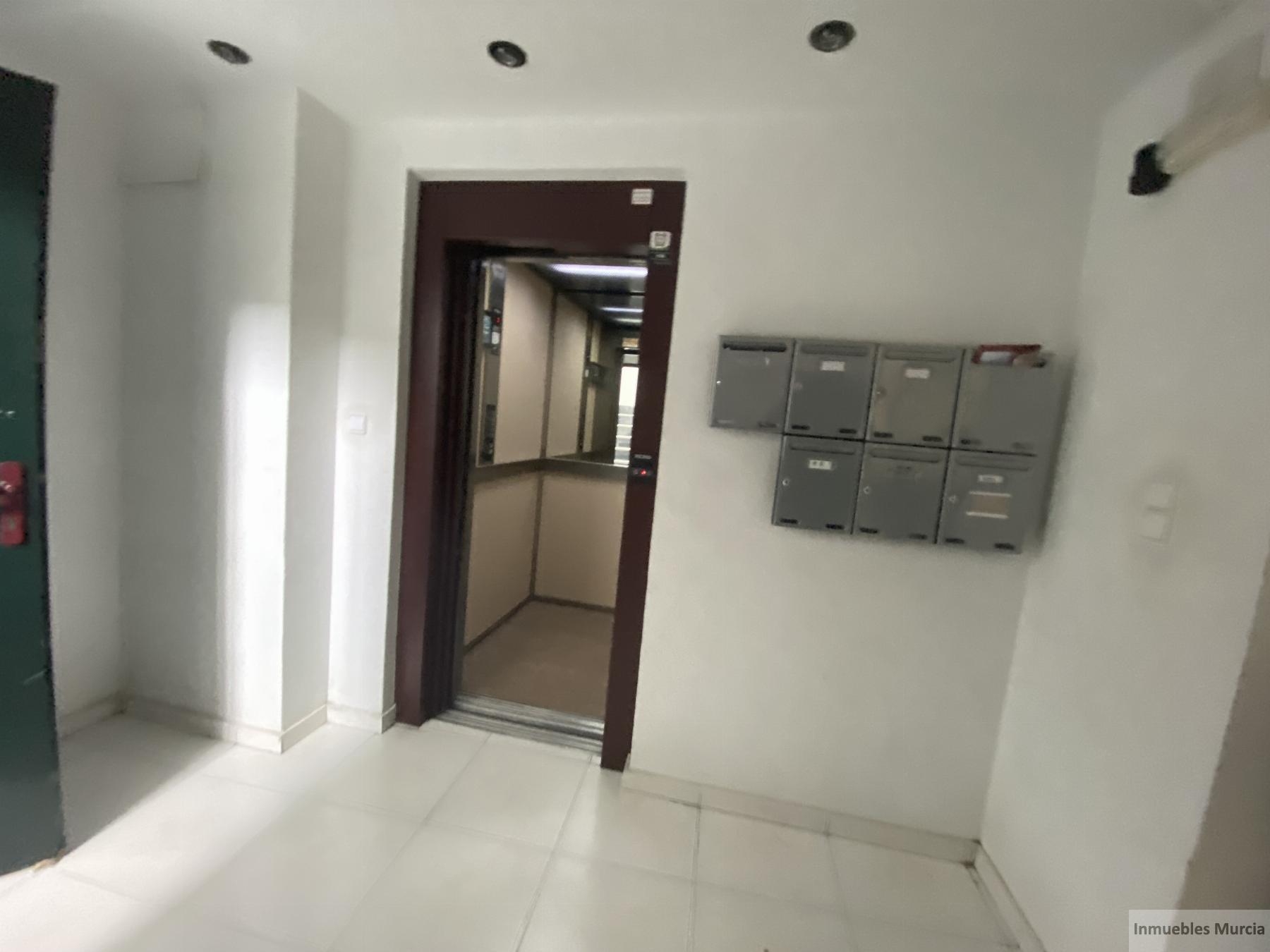 For sale of flat in Beniajan