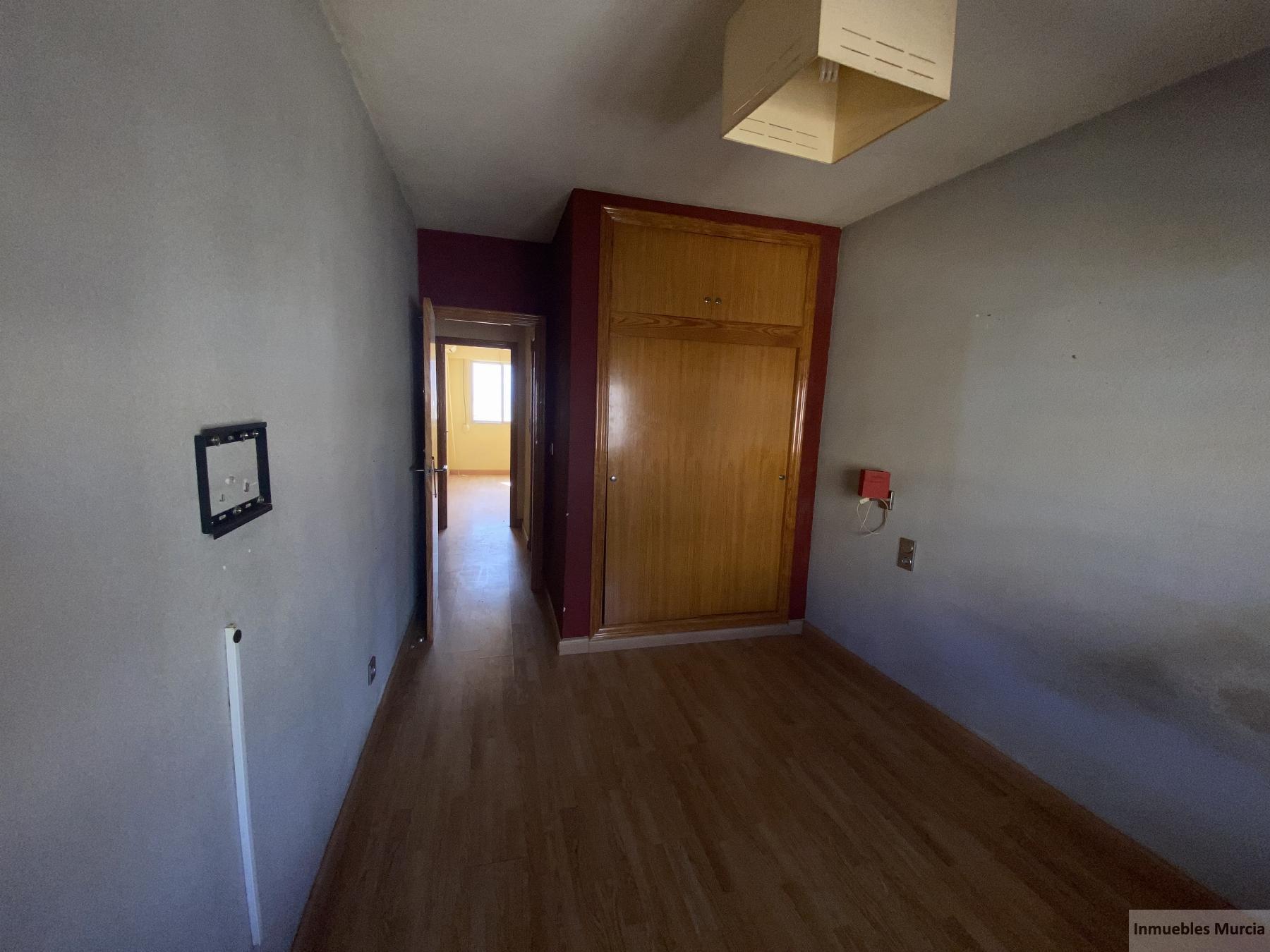 For sale of flat in Beniajan