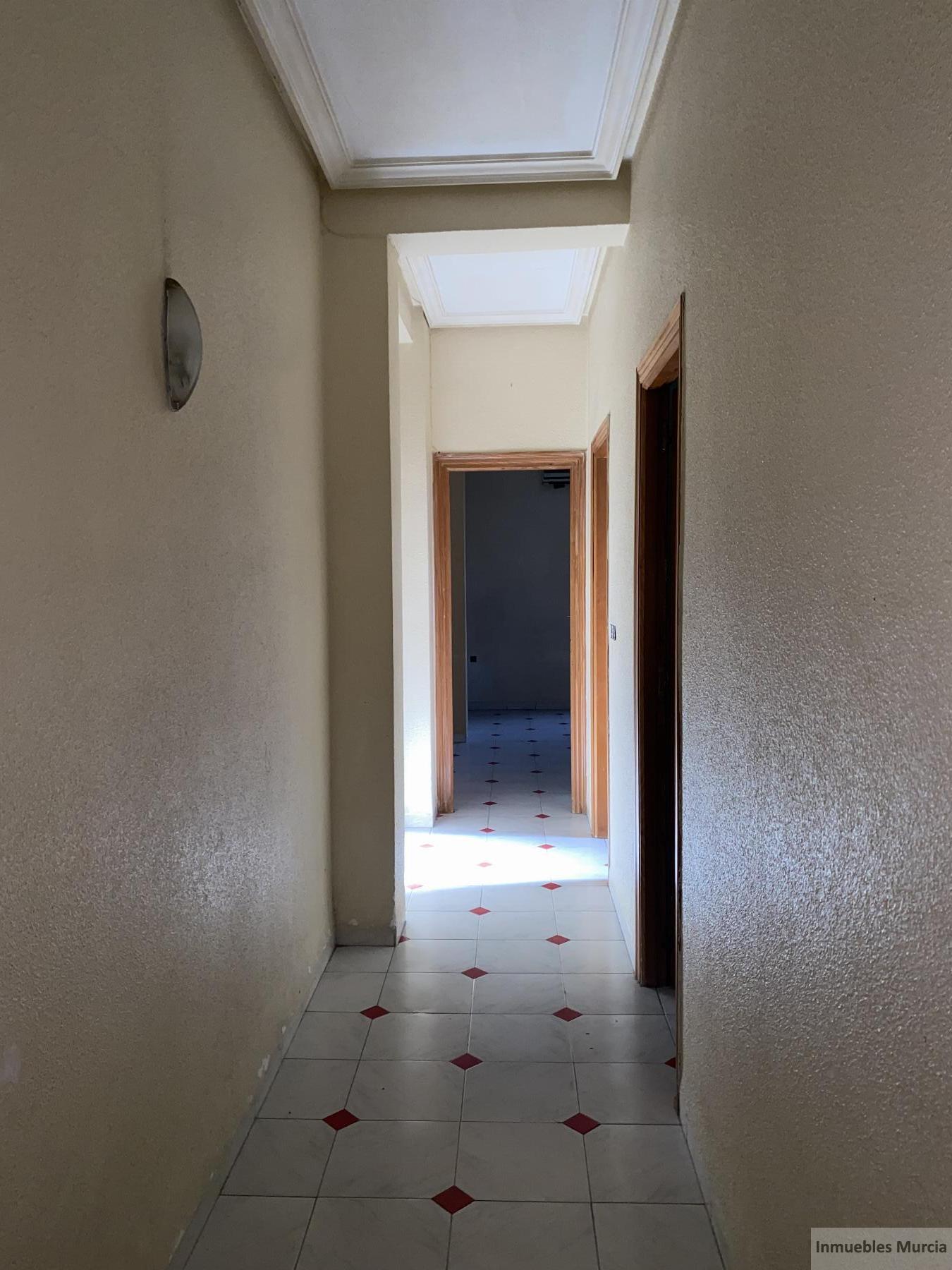 For sale of flat in Murcia