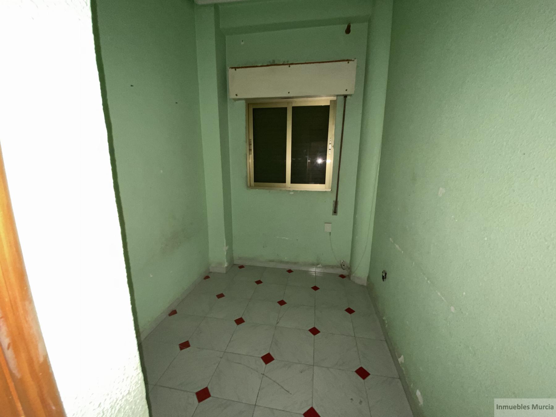 For sale of flat in Murcia