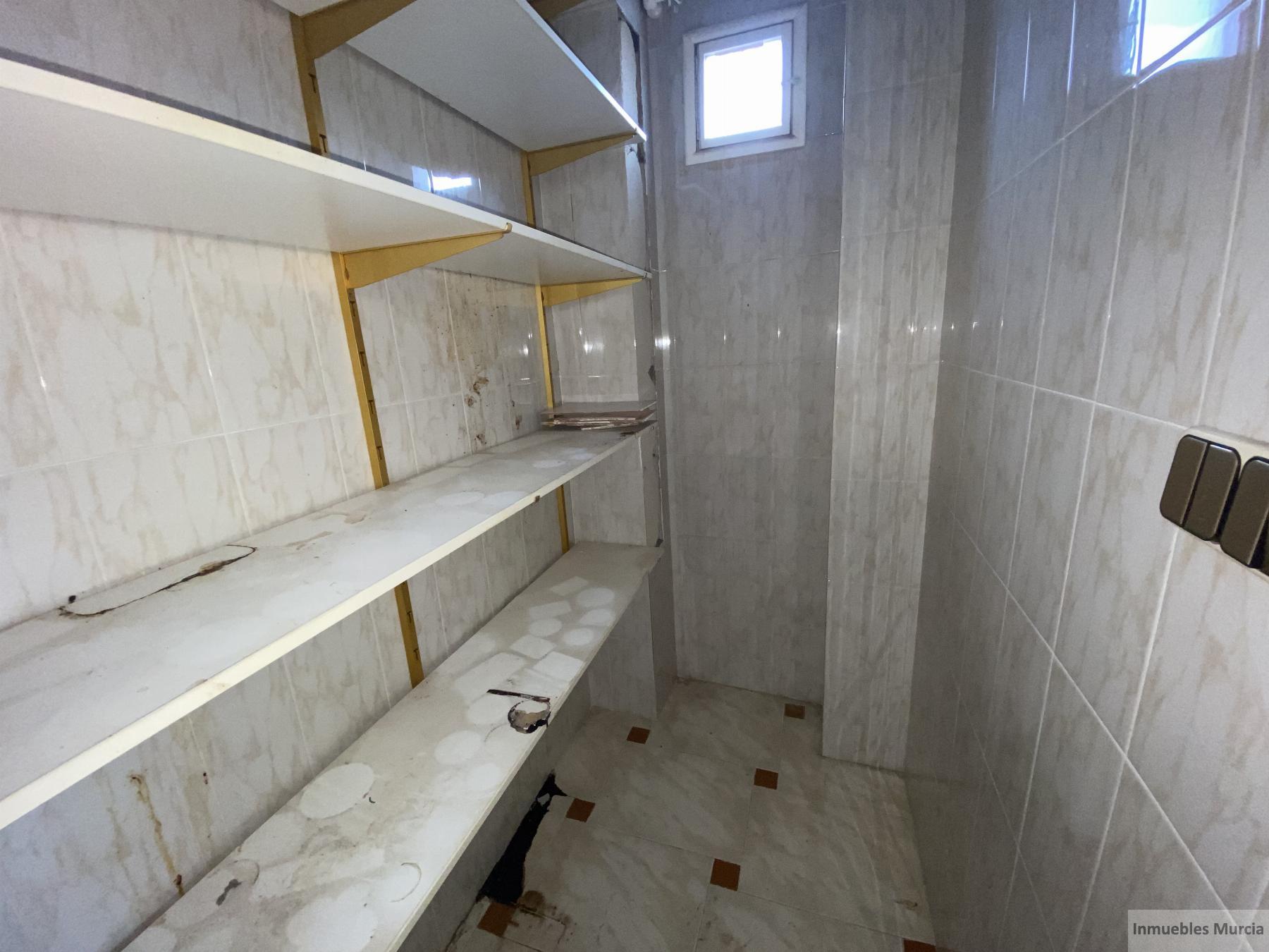 For sale of flat in Murcia