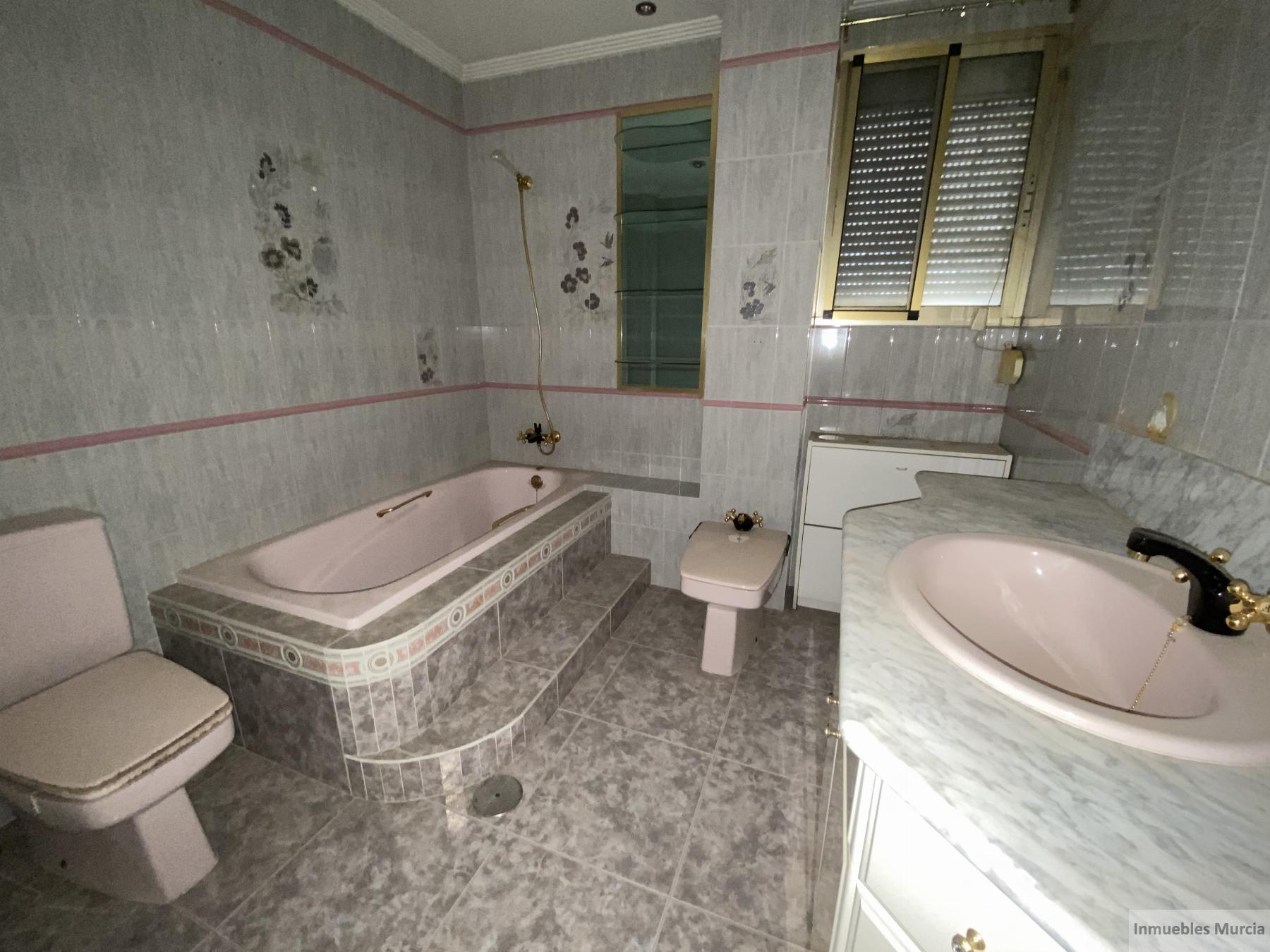 For sale of flat in Murcia