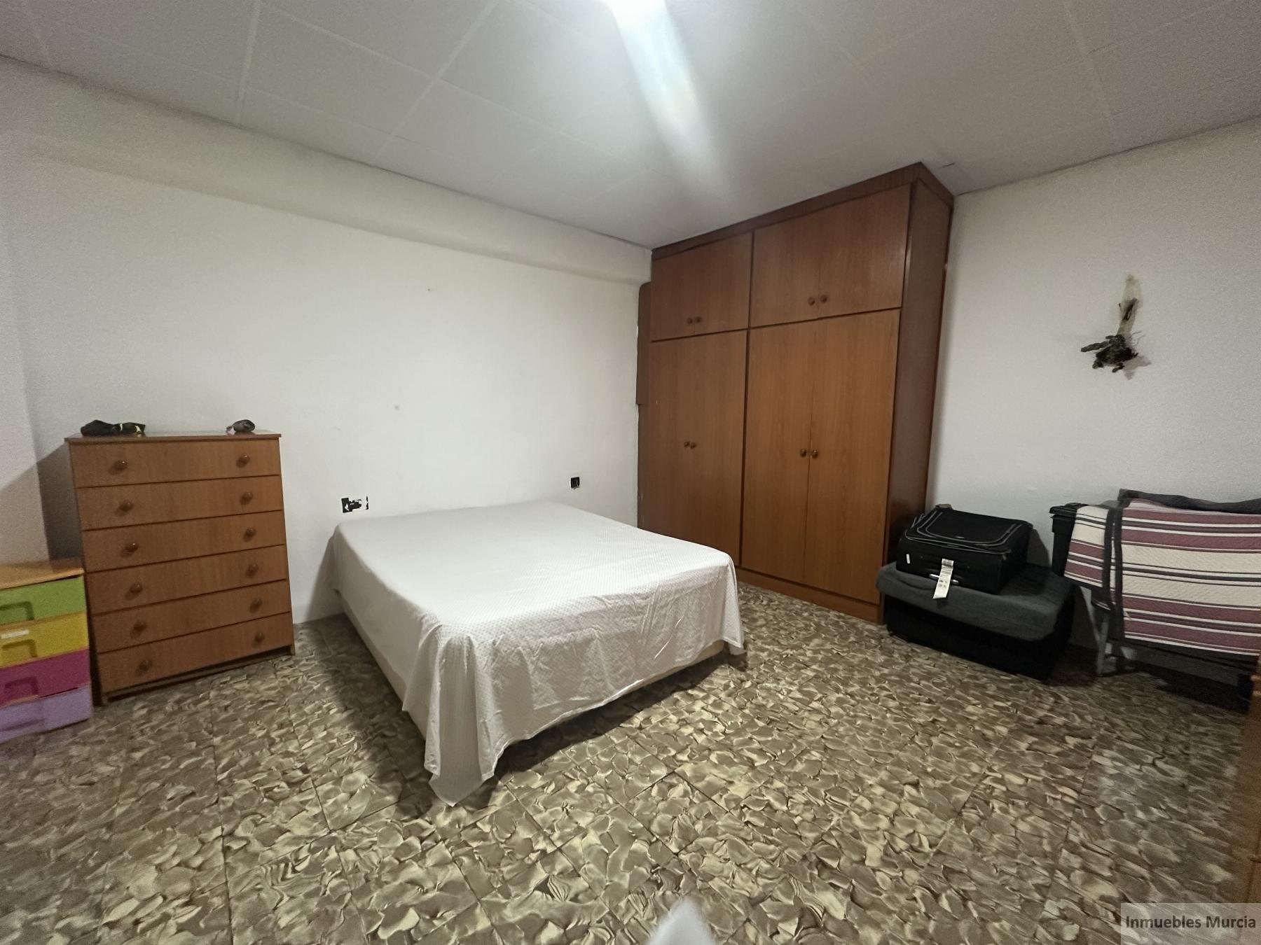 For sale of flat in Alcantarilla
