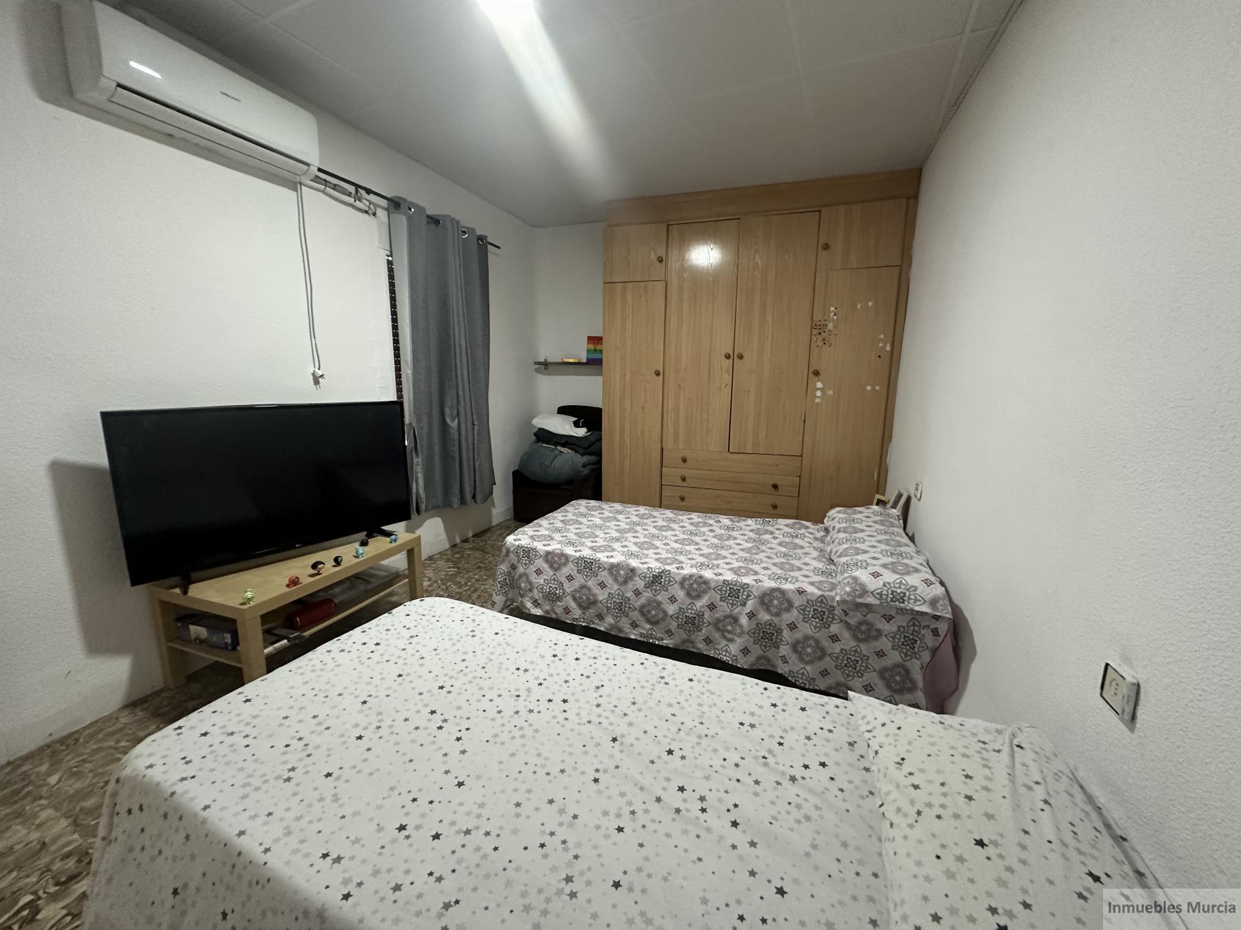 For sale of flat in Alcantarilla