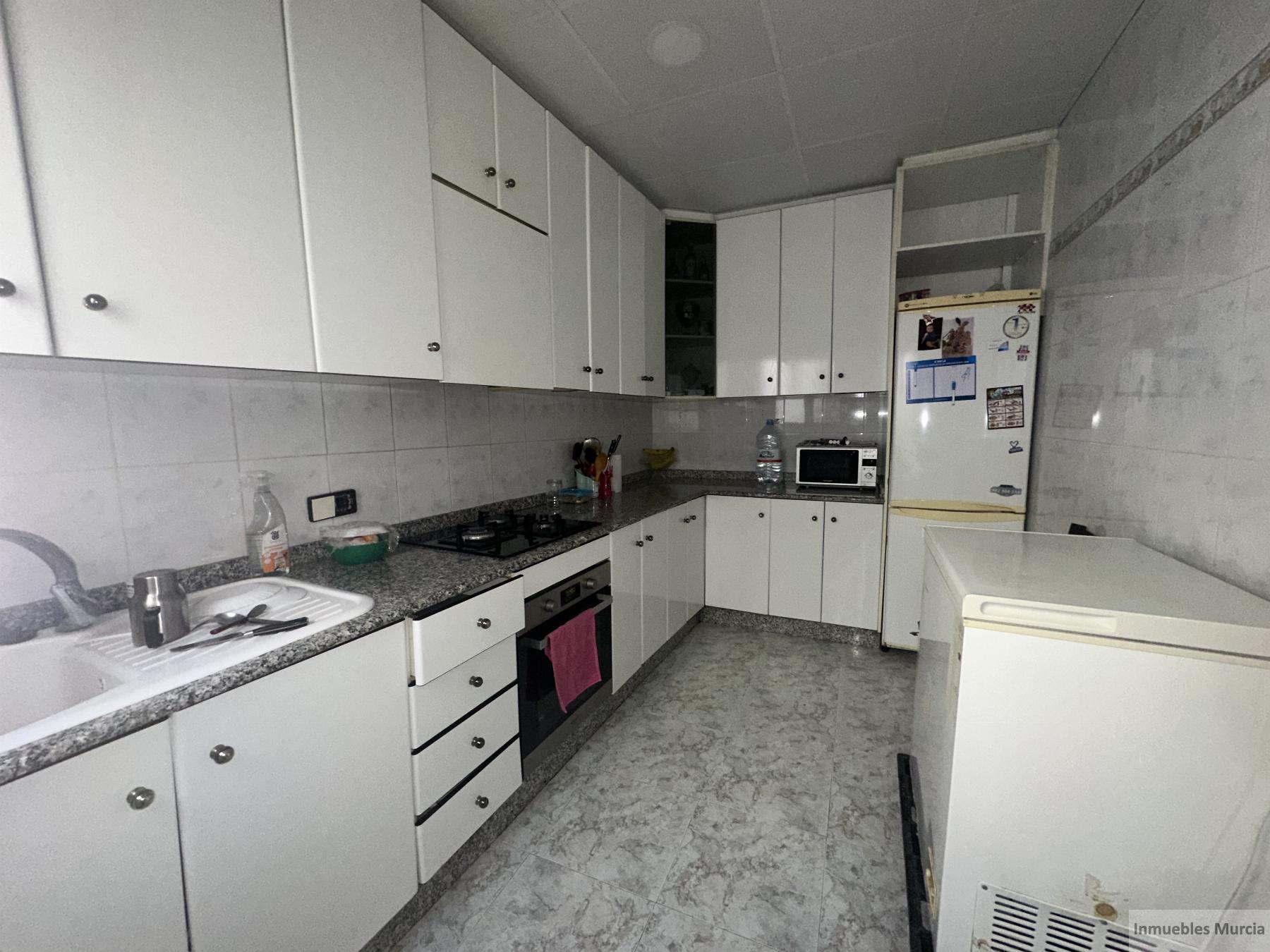 For sale of flat in Alcantarilla