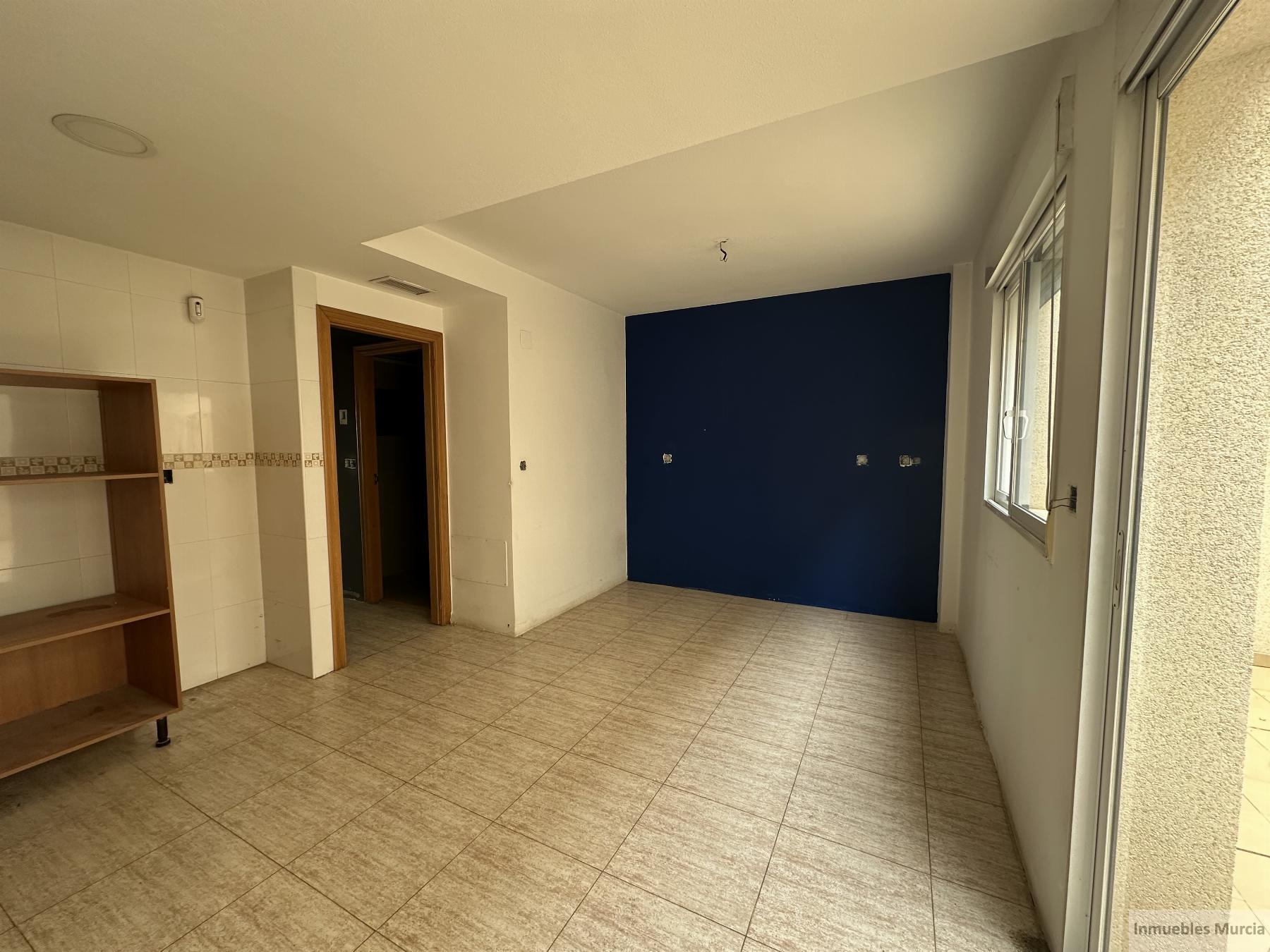 For sale of duplex in Murcia