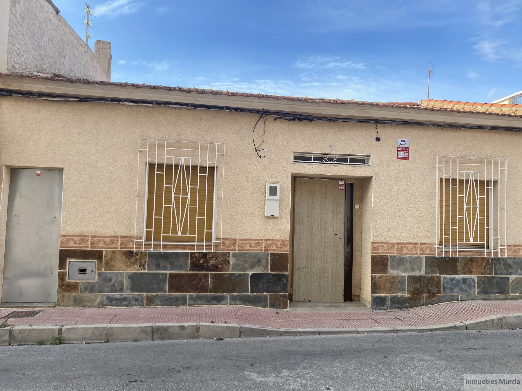 For sale of house in Murcia