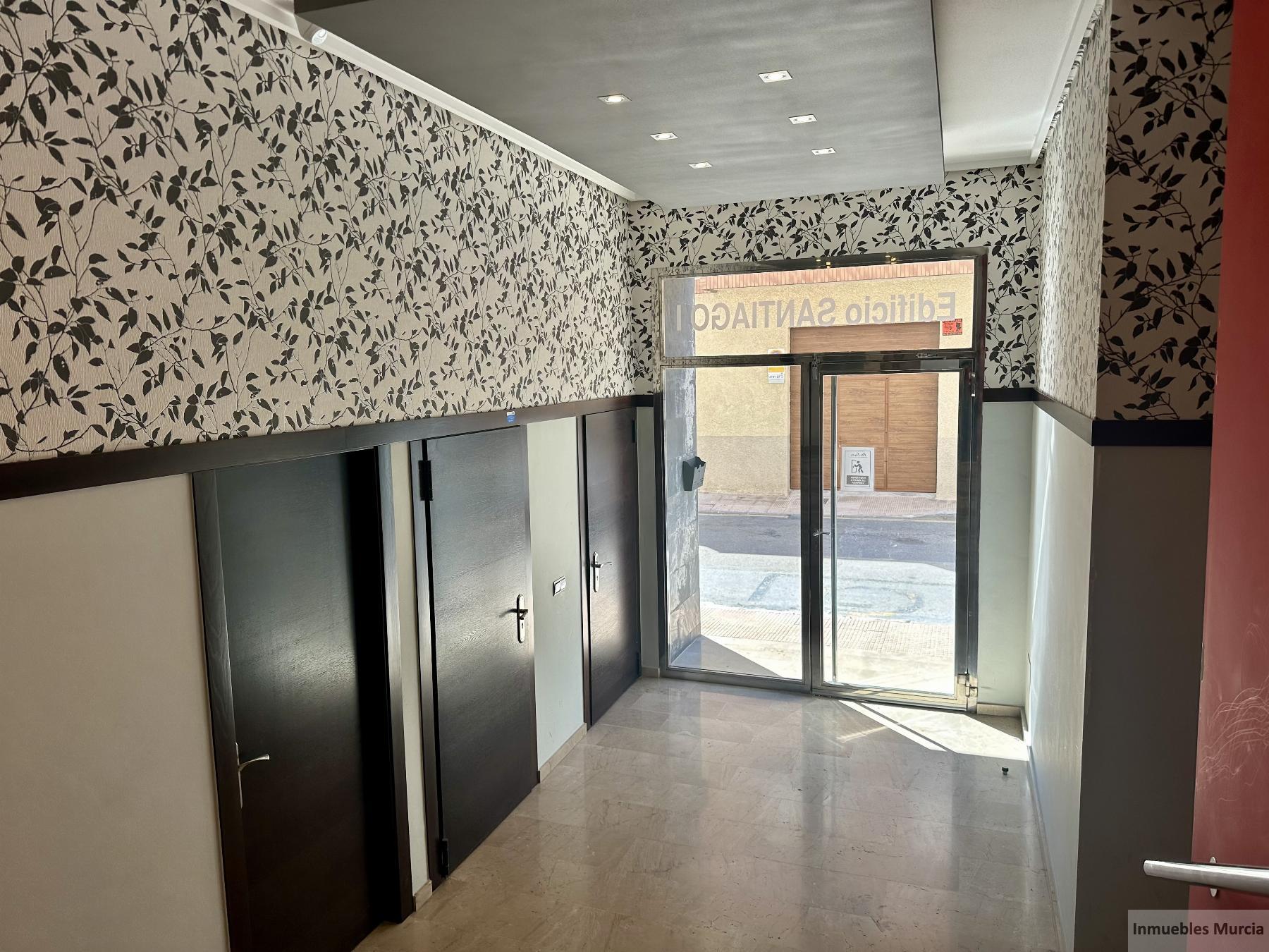 For sale of flat in Santomera