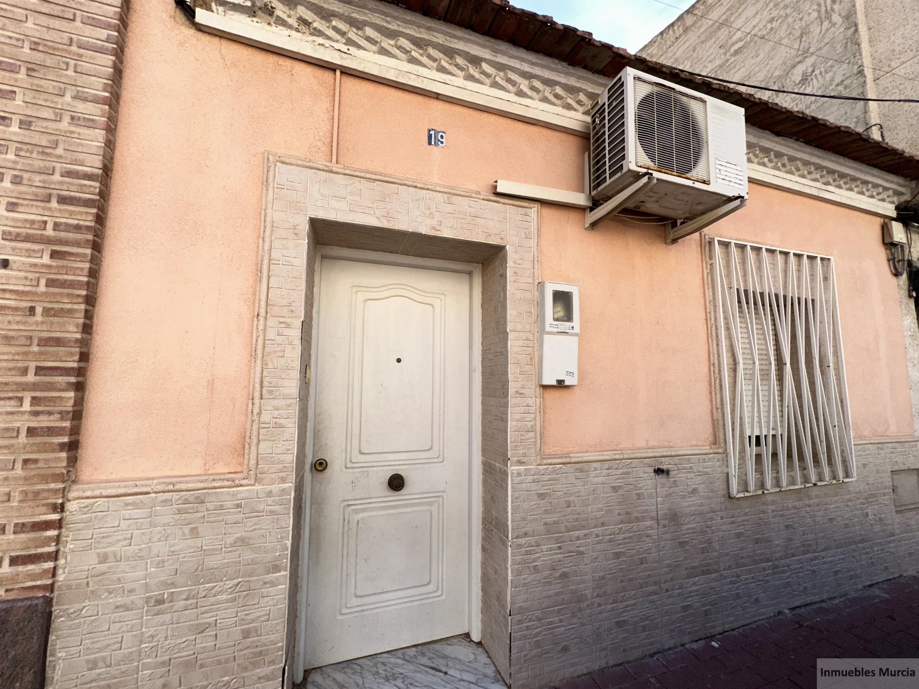 For sale of house in Murcia