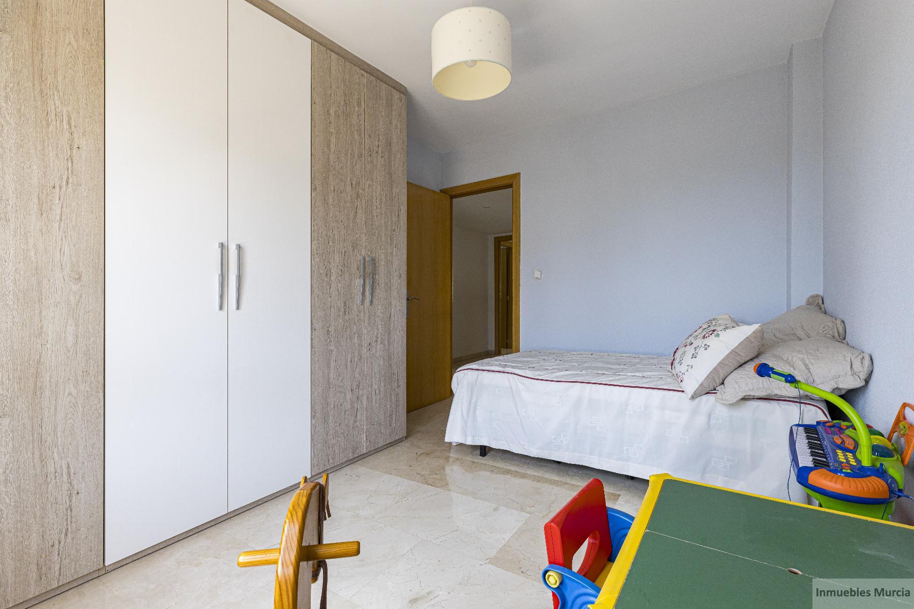 For sale of duplex in Murcia