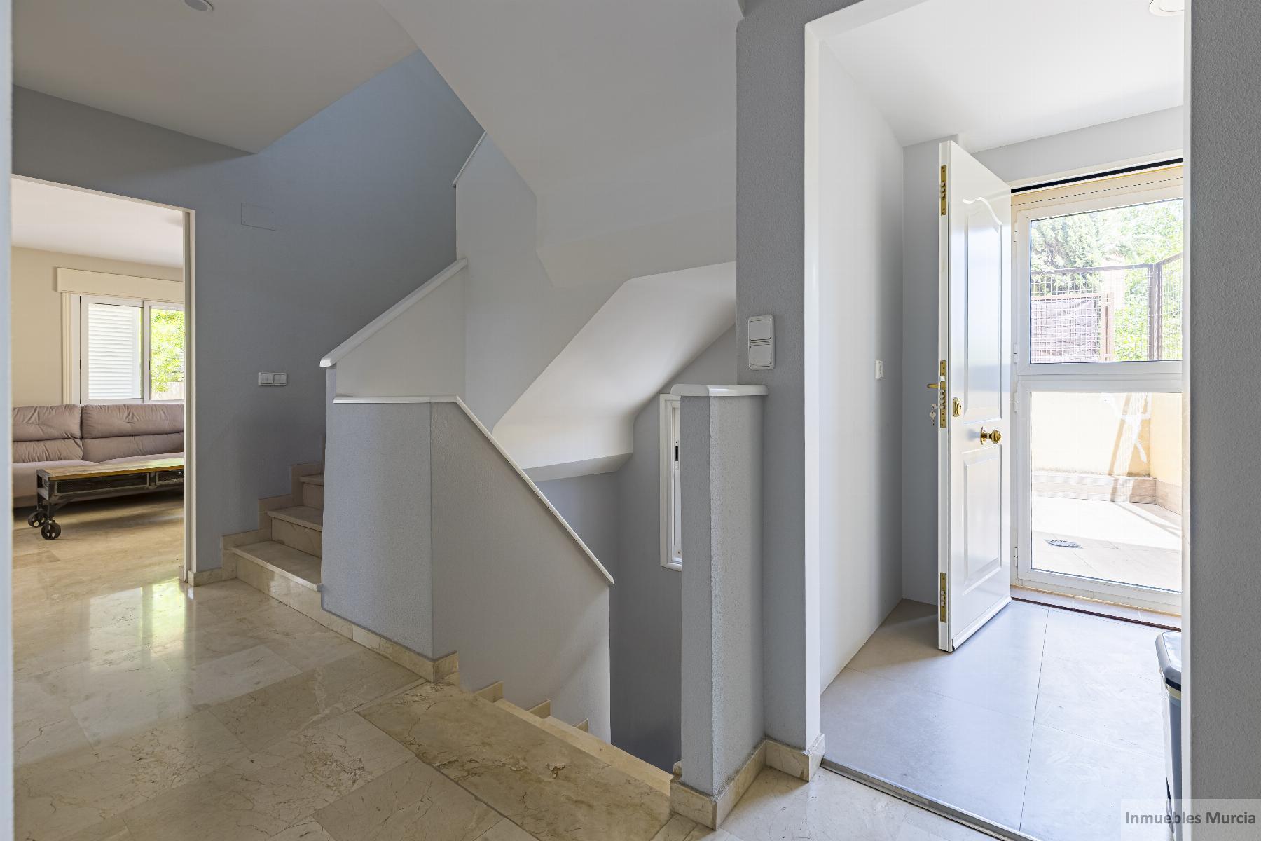 For sale of duplex in Murcia