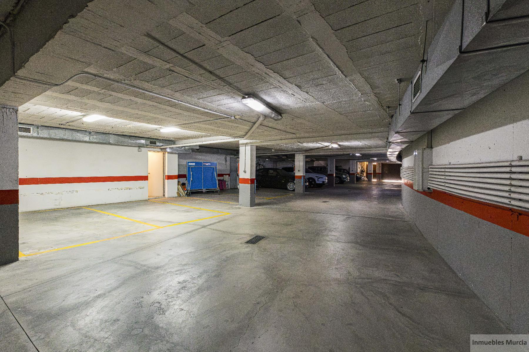 For sale of duplex in Murcia