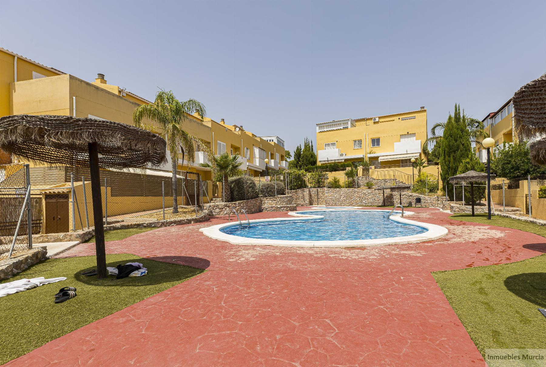 For sale of duplex in Murcia