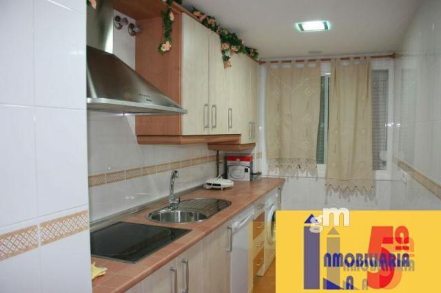 For sale of flat in La Algaba