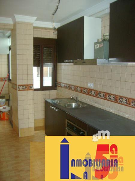 For sale of flat in La Algaba