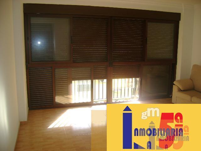 For sale of flat in La Algaba