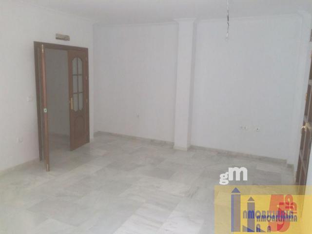 For sale of flat in La Algaba