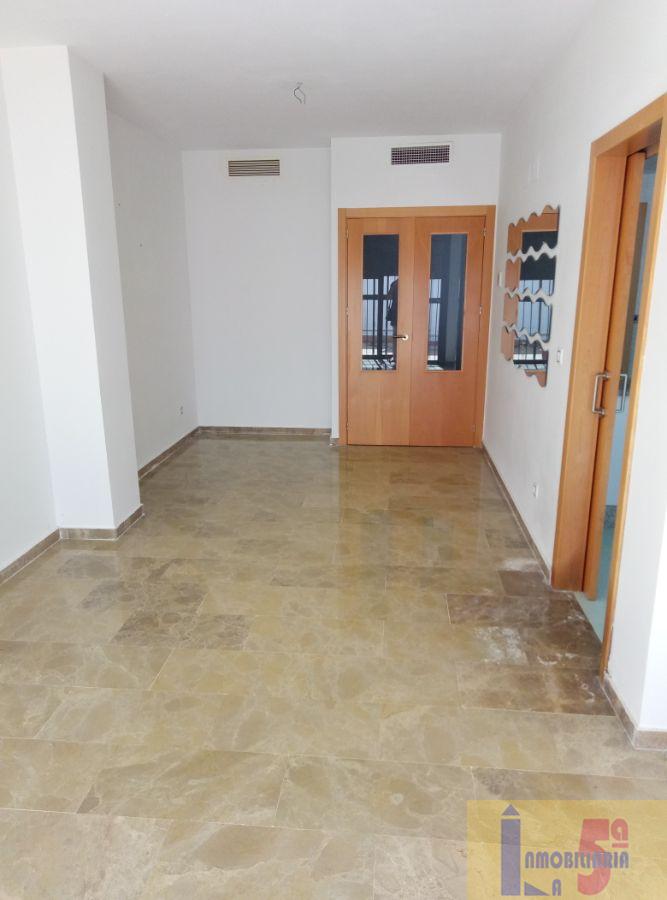 For sale of flat in La Algaba